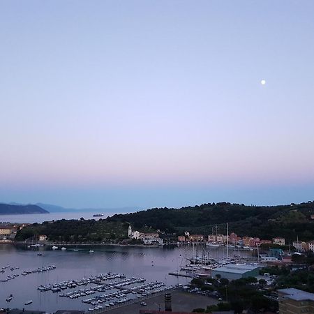 La Stanzetta Dei Rosa Apartment Porto Venere Bagian luar foto