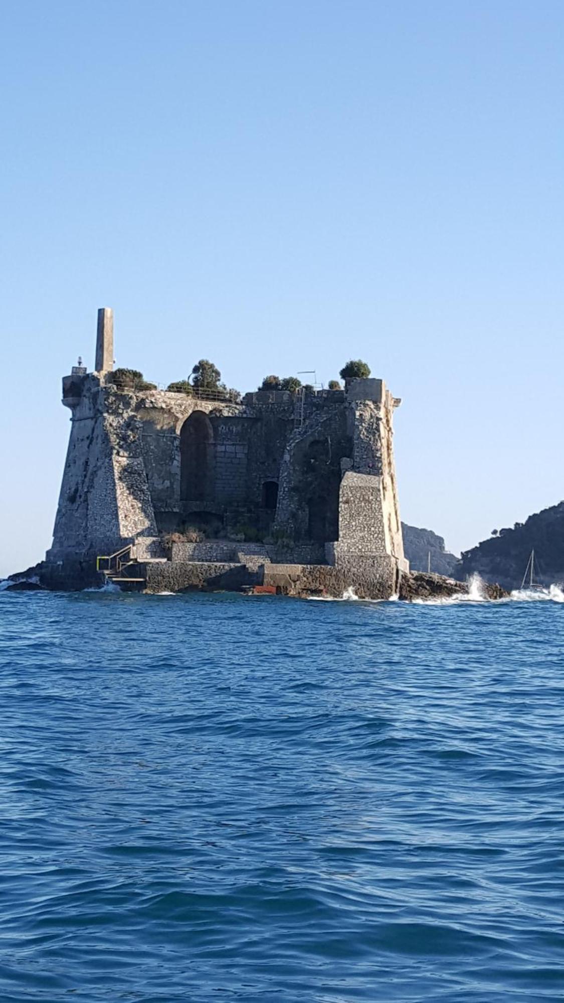 La Stanzetta Dei Rosa Apartment Porto Venere Bagian luar foto