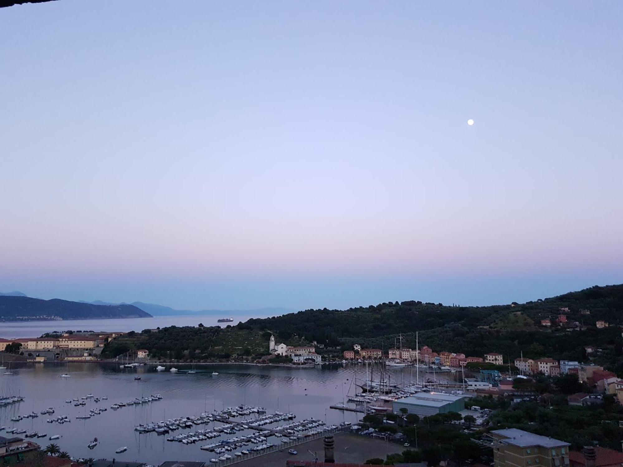 La Stanzetta Dei Rosa Apartment Porto Venere Bagian luar foto