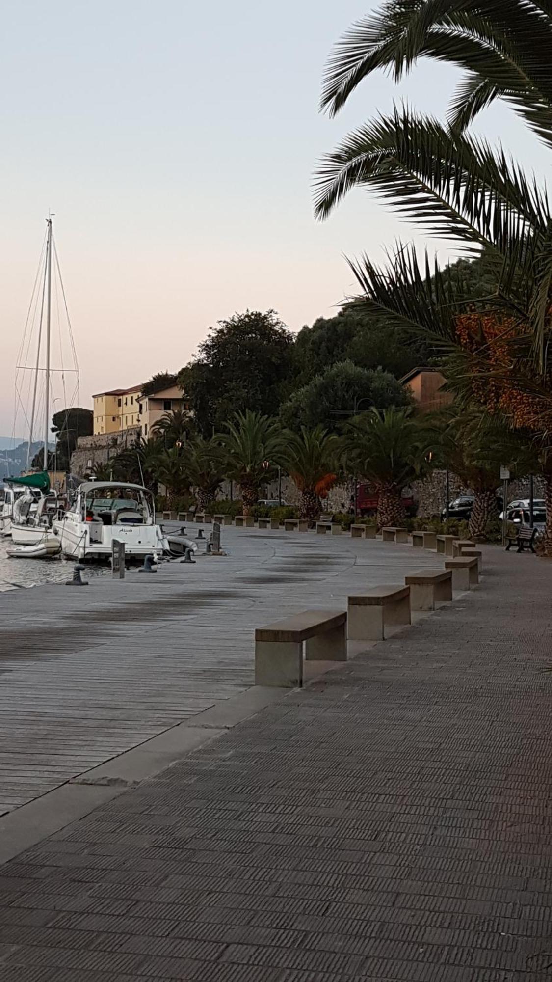 La Stanzetta Dei Rosa Apartment Porto Venere Bagian luar foto