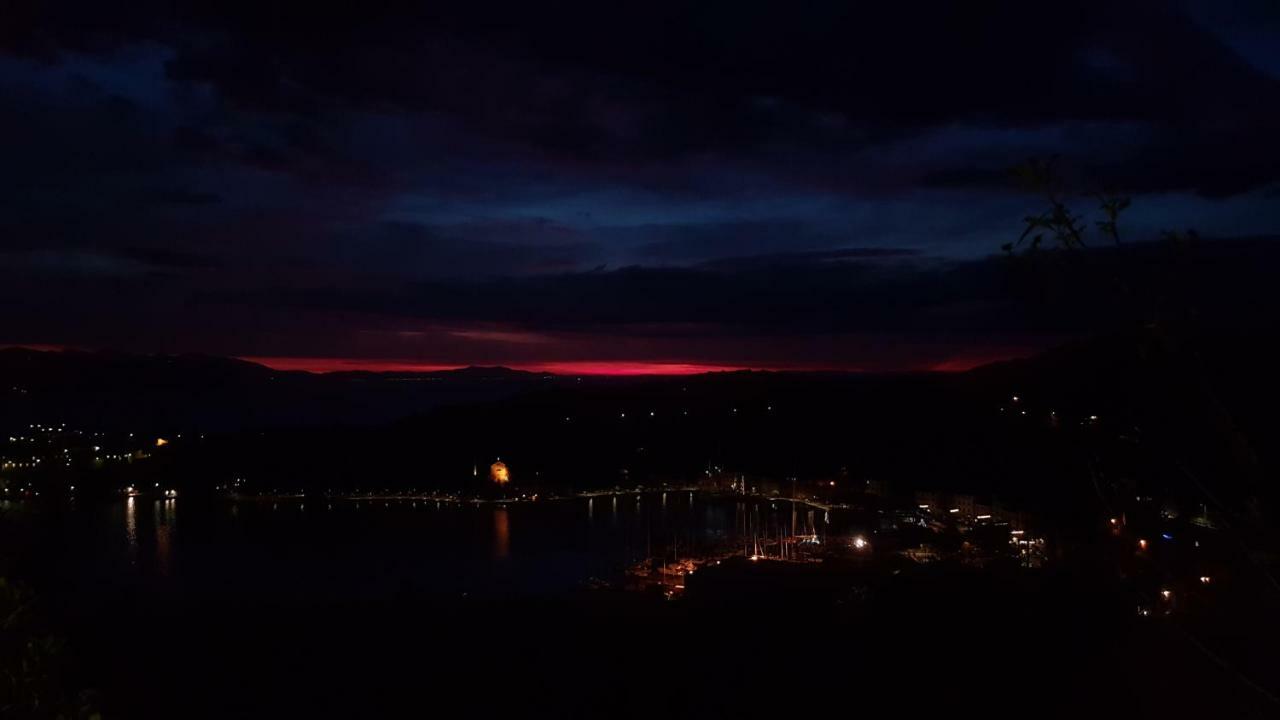 La Stanzetta Dei Rosa Apartment Porto Venere Bagian luar foto